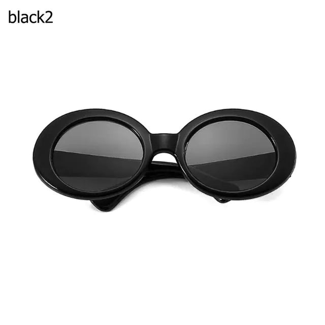 {{ product title }} Black