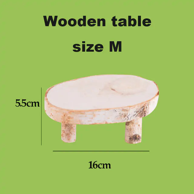 {{ product title }} Wooden Table Medium