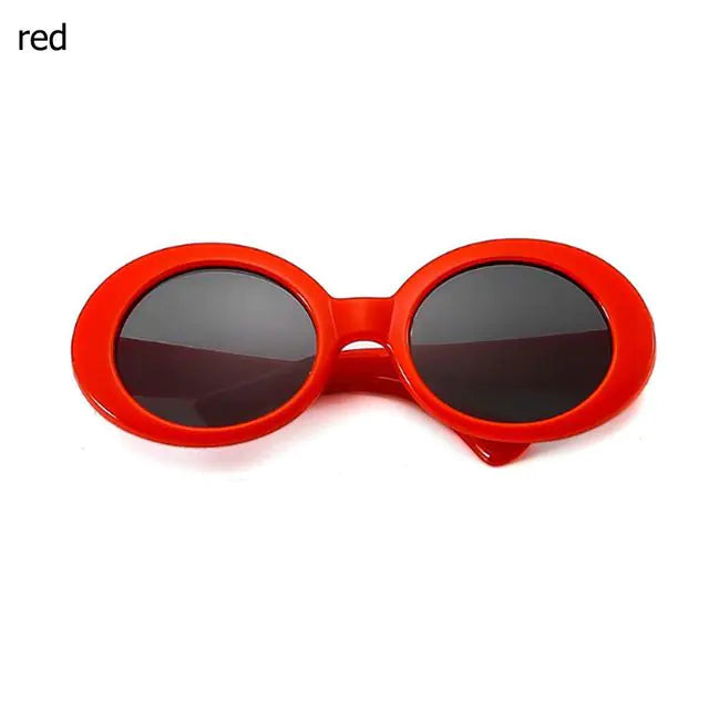 {{ product title }} Red